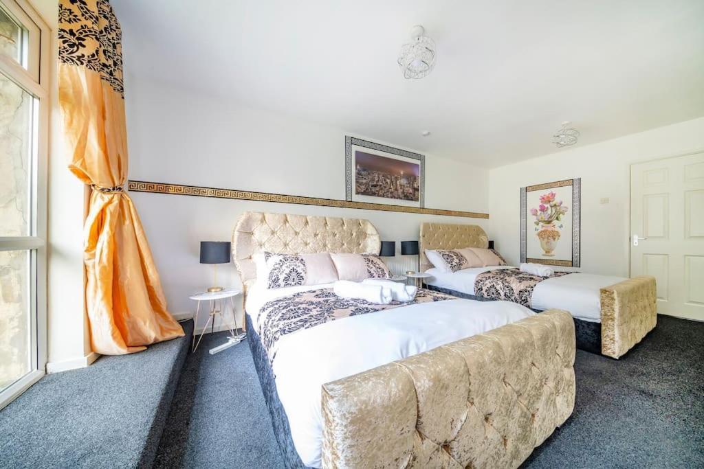 *C.Sani* Setup For Your Most Relaxed & Amazing Stay + Free Parking + Free Fast Wifi * Leeds  Exterior foto